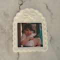 Arched Scalloped Edge Magnet Frame | Bow Design