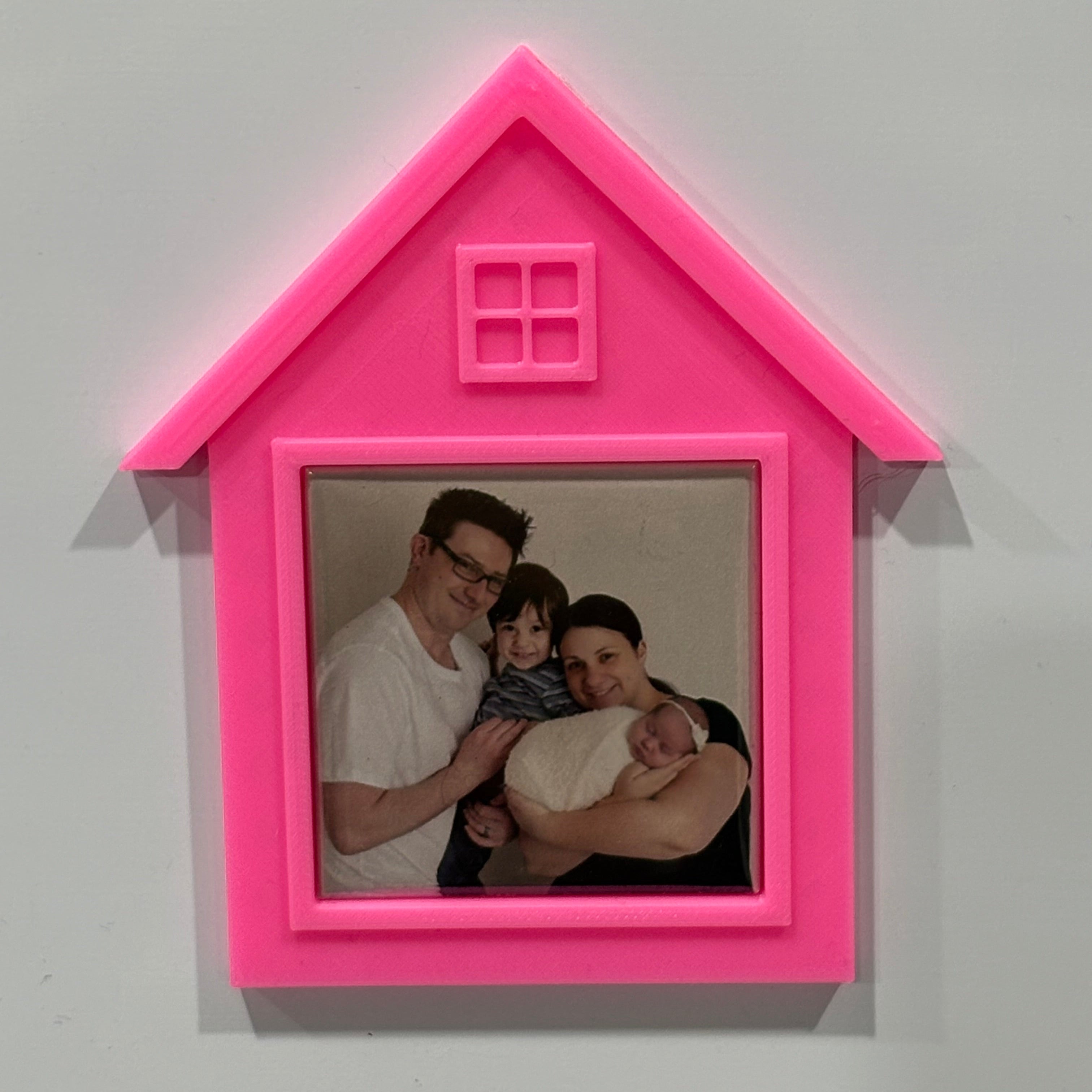 House Magnet Frame | Window Design